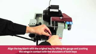 Mechanical key cutting machine for double-sided edge cut keys | Keyline Easy