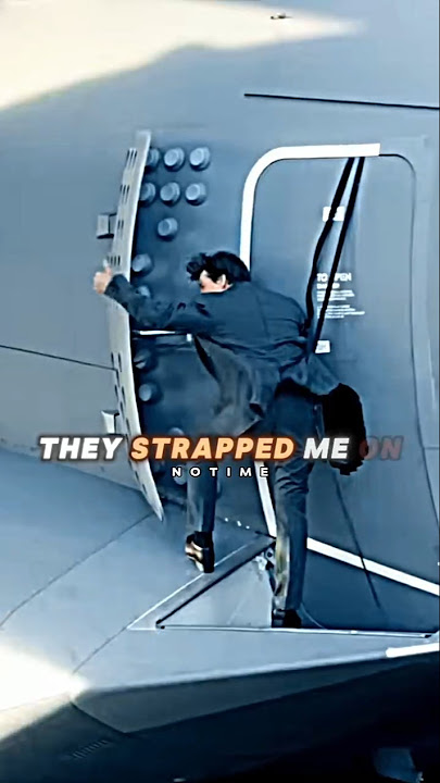 Tom Cruise's INSANE Plane Stunt