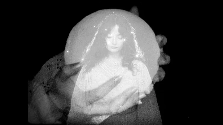 Gloria de Oliveira & Dean Hurley - Picture of a Pi...