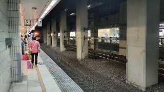 1201次EMU700型區間車台北進站