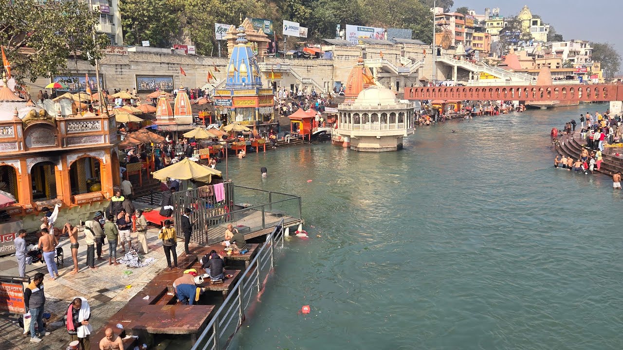 मां गंगा का दिव्य नज़ारा हरिद्वार धाम से 🙏🙏 