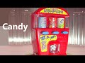 お菓子の自販機（コップ付）Candy vending machine
