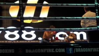 Dragonfire Boxing 2013 Perth - Daud Yordan vs Sipho Taliwe - Round 1