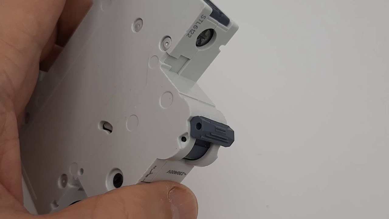 Siemens Anahtarlı Otomatik Sigorta Otomat 2/4/6 A C Mono Kombi