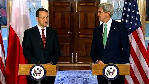 Secretary Kerry Delivers Remarks With Polish Forei...