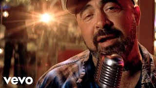 Video thumbnail of "Aaron Lewis - That Ain’t Country (Official Video)"