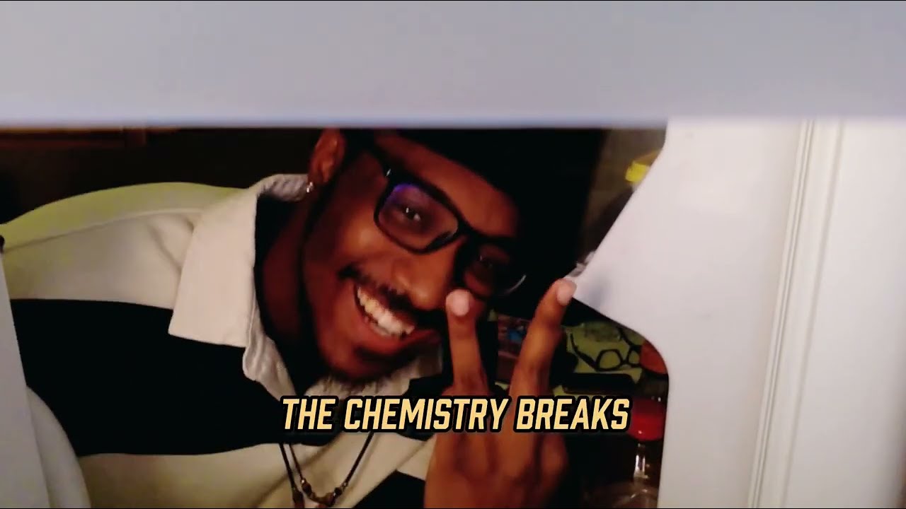 YouTube पर Vinnies PM - Crazy Pt 2 (OFFICIAL LYRIC VIDEO) देखें