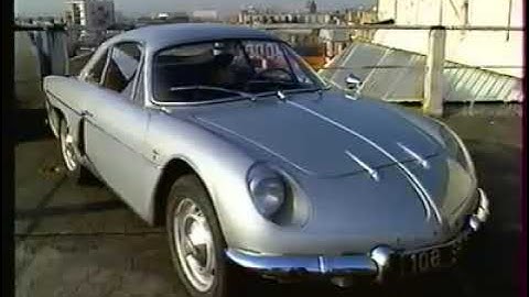 Alpine a110 archive exceptionnelle (1993) avec l'histoire de la marque