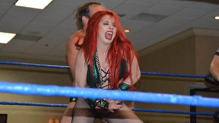 Taeler Hendrix With The Perfect Counter - Absolute...