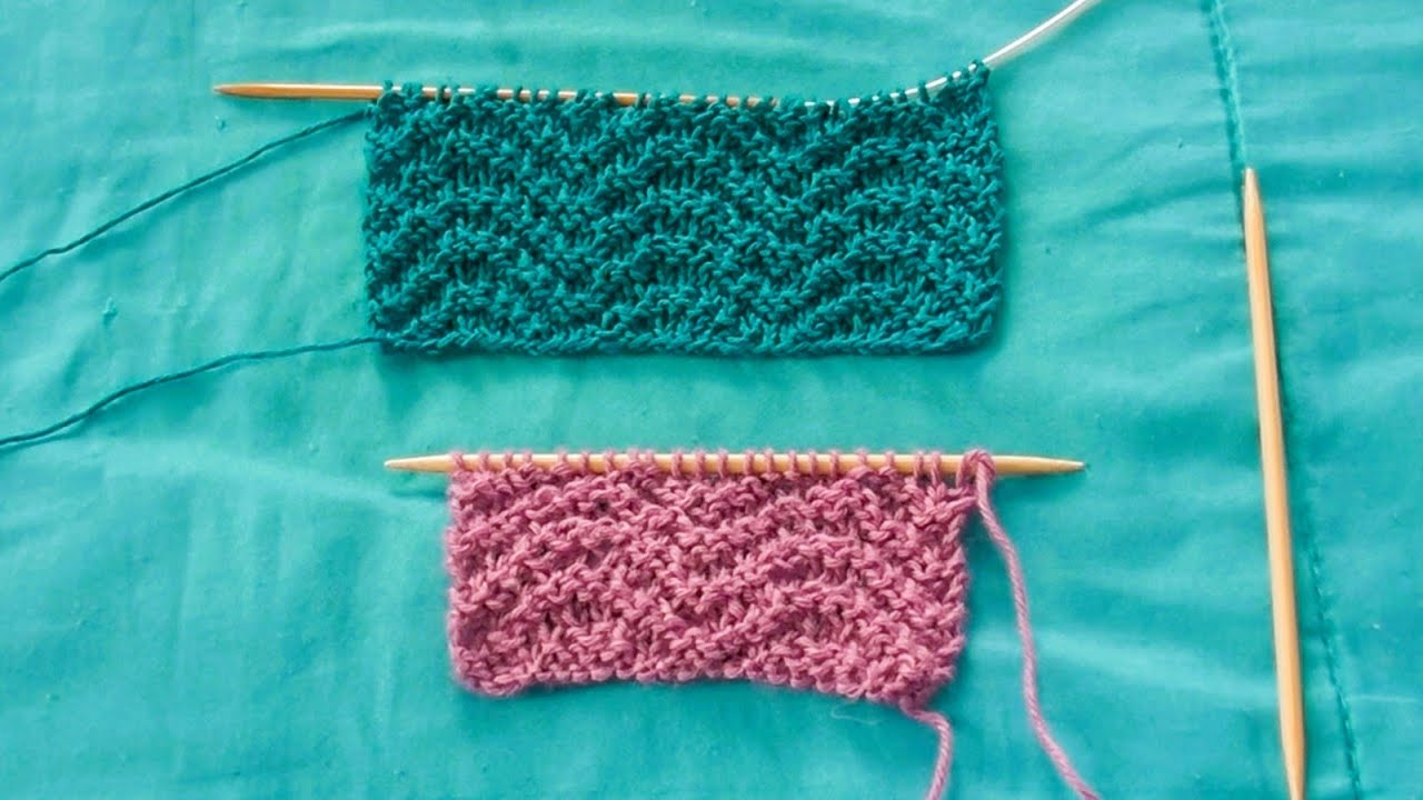 Onde di soli diritti e rovesci (punto pavone non traforato)