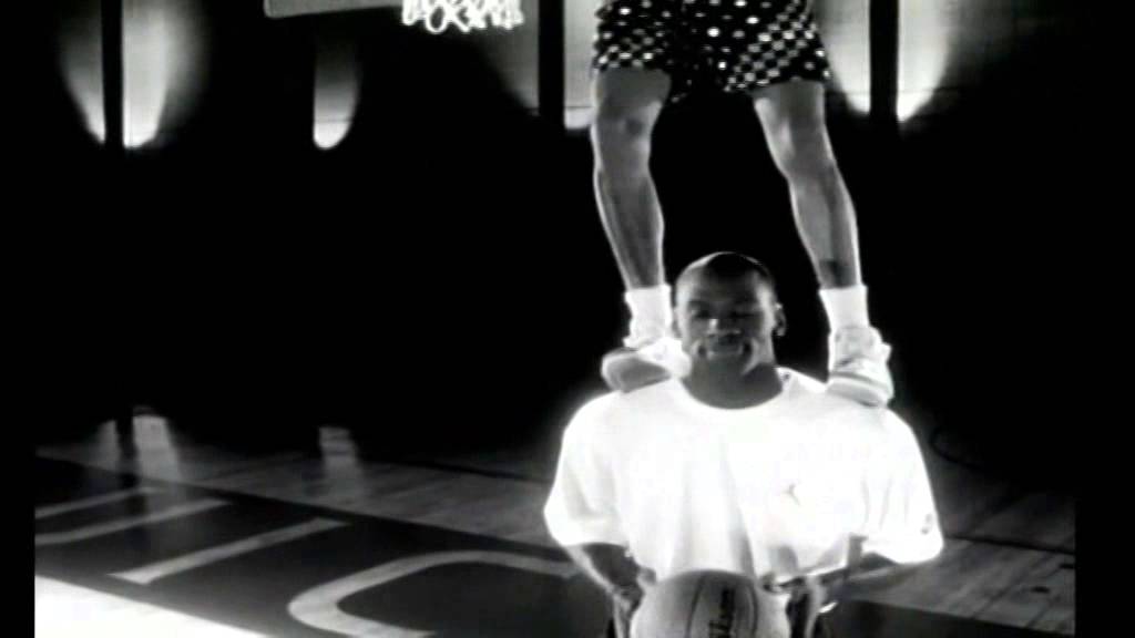 undervandsbåd Flyve drage Blå Throwback Thursday: The Best Air Jordan Marketing Campaigns | The Fresh  Press by Finish Line