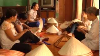 Charming Vietnamese conical leaf hats