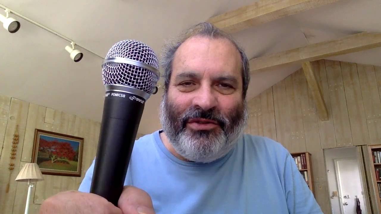 Public Speaking Secrets - Using a Microphone