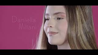 Video thumbnail of "Daniella Miliani - De Colores (video oficial)"