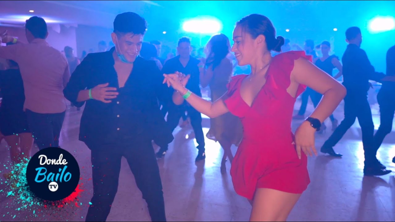 Bailando Salsa en Mexico - En Barranquilla Me Quedo | Campeche Salsa Festival 2021