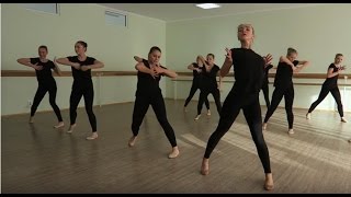 Экзамен по современному танцу (фрагмент). КХК Кияночка. 1 курс Экзамен по современному танцу (фрагмент). КХК Кияночка. 1 курс