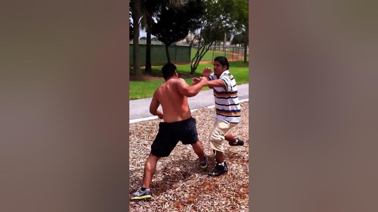 Guy gets knocked out in 30 seconds YouTube