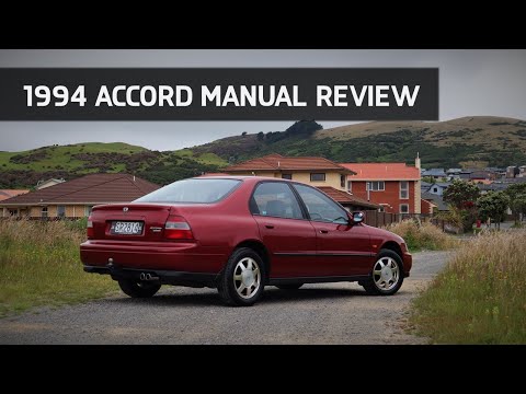 My 295,000km 1994 Honda Accord 5MT Review