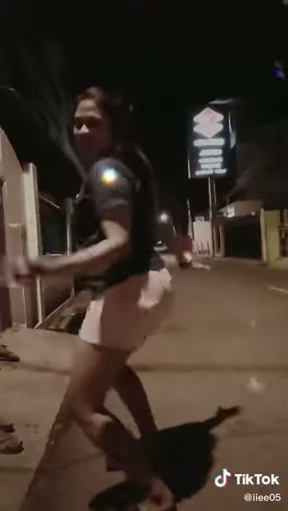 Tik tok 2020 di jalan aja