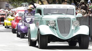 Desfile De Carros Antiguos Medellín🇨🇴