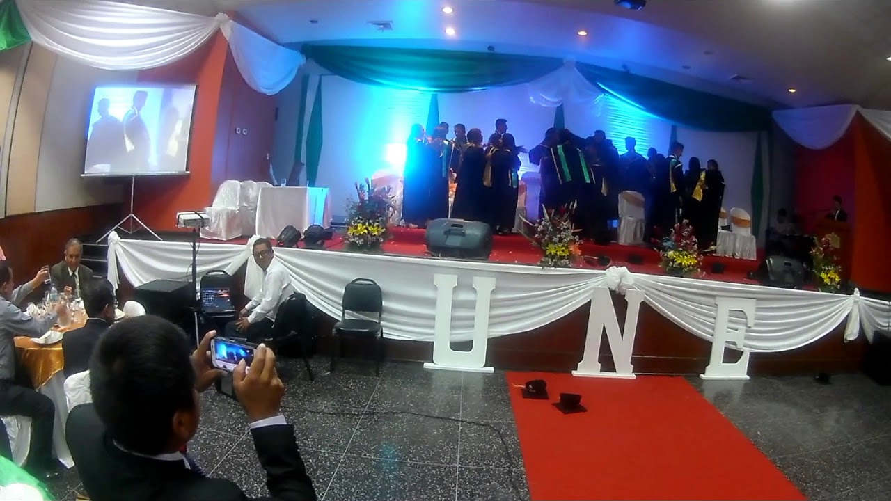 ceremonia de graduacion - YouTube