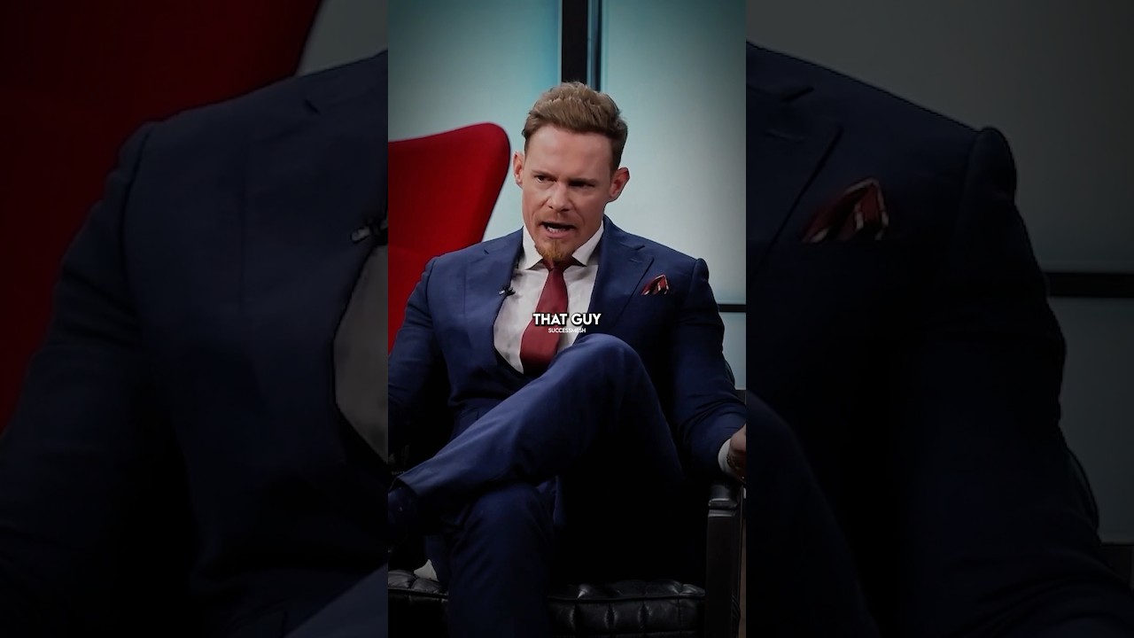 Should You Wait To Text Her Back