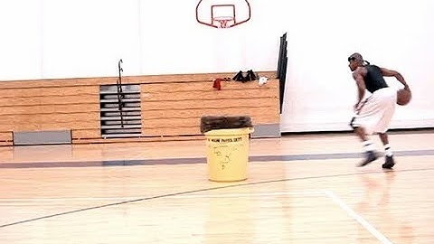 Dre Baldwin: Ball Screen Stutter-Step Jab Dribble: Stepback Pullup Pt. 1 | Derrick Rose Drill