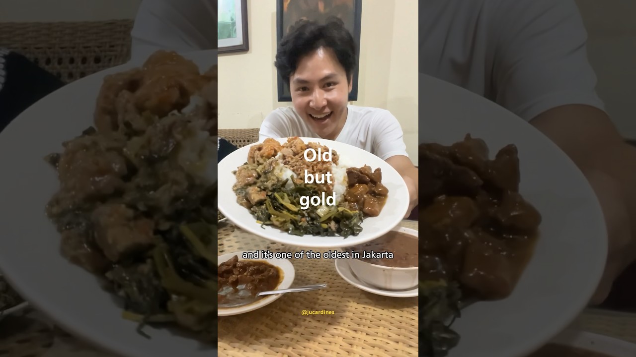 The oldest Manadonese restaurant! 