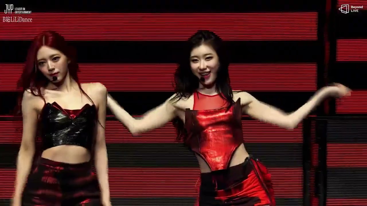 ITZY SWIPE 2ND WORLD TOUR 'BORN TO BE / SEOUL 20240225