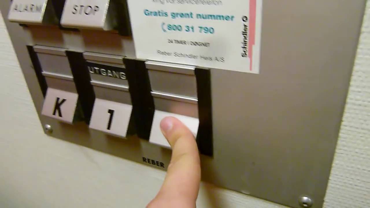 ЗАСТРЯВШИЙ! Гидравлический лифт без отверстий Ребера Шиндлера (DEVE), 1970-е годы @ Farmannsveien...