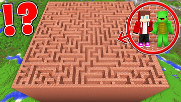 JJ and Mikey Found A TALLEST MAZE in Minecraft Maizen!