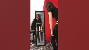 Mirror compositing example