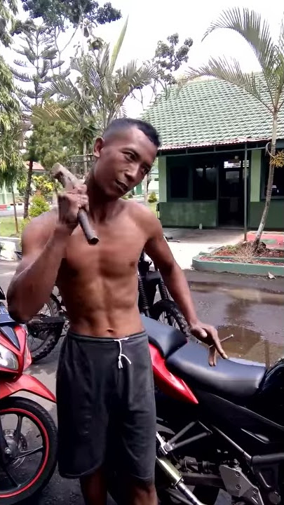 Batalyon infanteri 405/ sk kami punya cerita kamu punya apa hehehe maaf bkn pamer cuman iseng aja