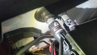 Audi Q5 heater core coolant bleed port. Heater gurgling Audi Q5 2013