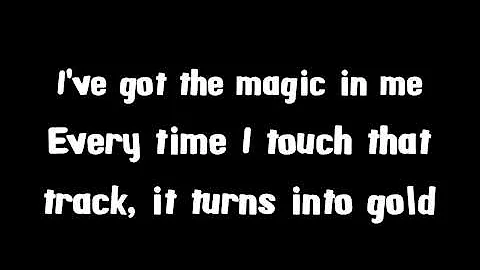 Pitch Perfect: Treble's Finals Song - Bright Lights Bigger City / Magic (Lyrics on Screen!)