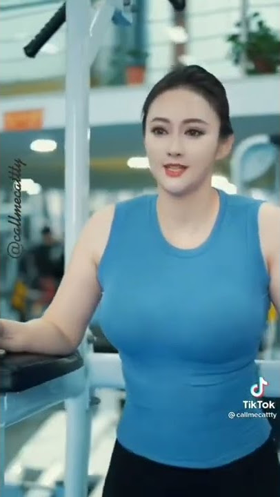 TIK tok official cewek cantik seksi lagi gym