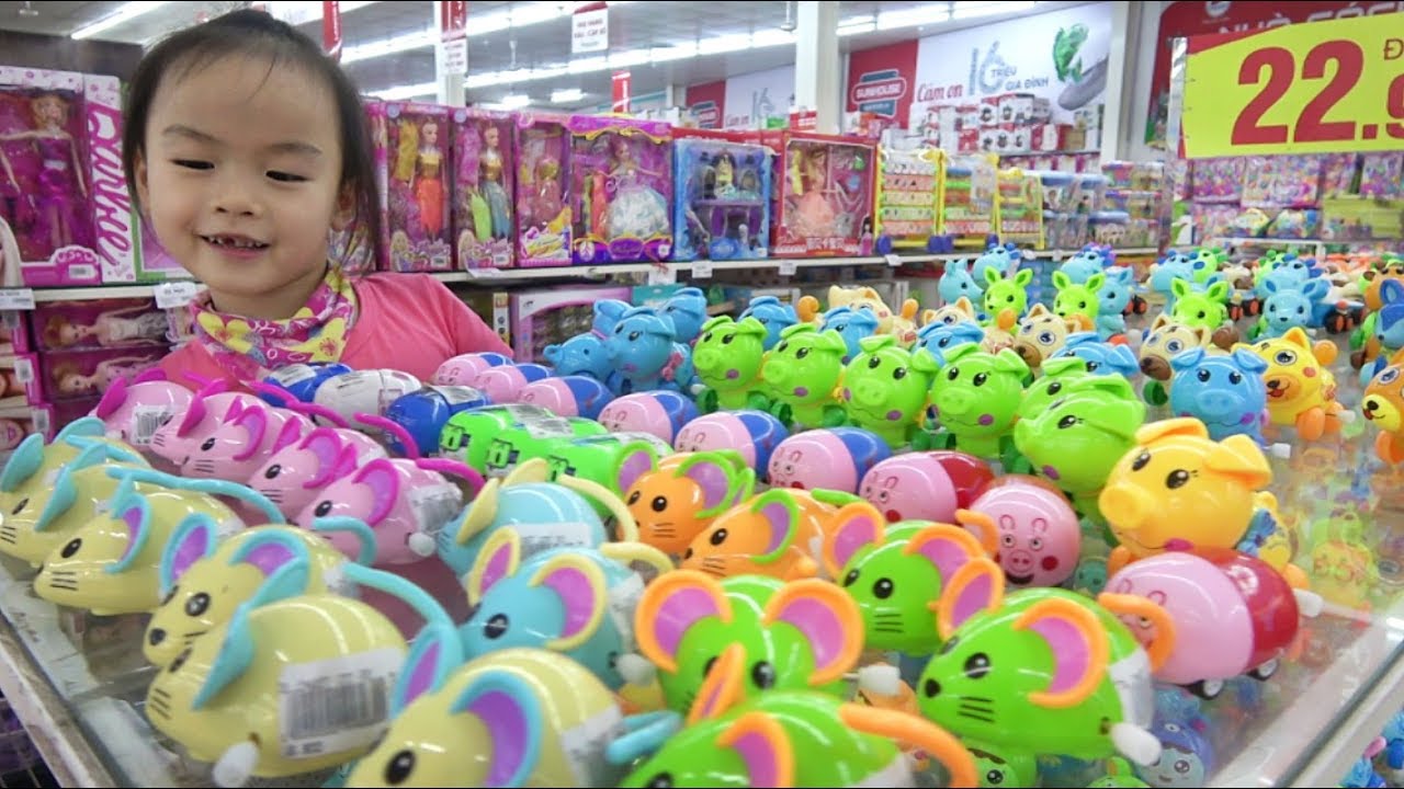 ABCkidTV Misa go shopping with many toys color for kids, children and baby