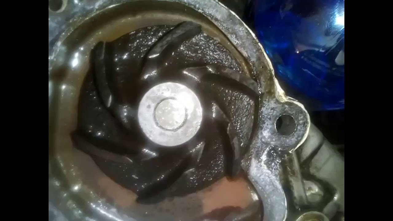 Замена водяного насоса (помпы) MAZDA 929 - YouTube