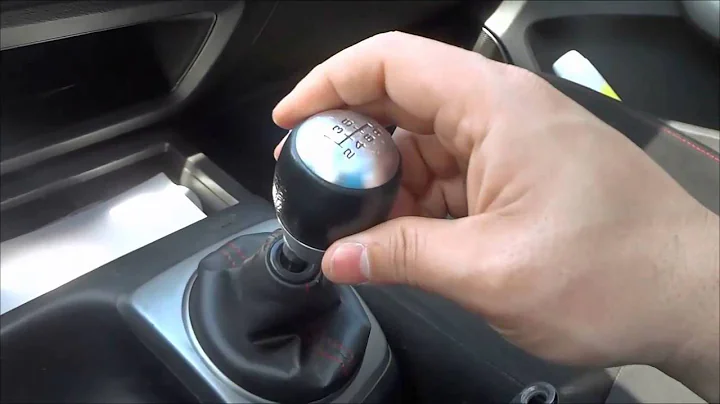 How To Change The Shift Knob-8th Gen Civic Si (2006-2011)