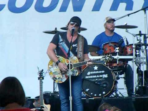 Jerrod Niemann ( What Do You Want ) Live...Great S...