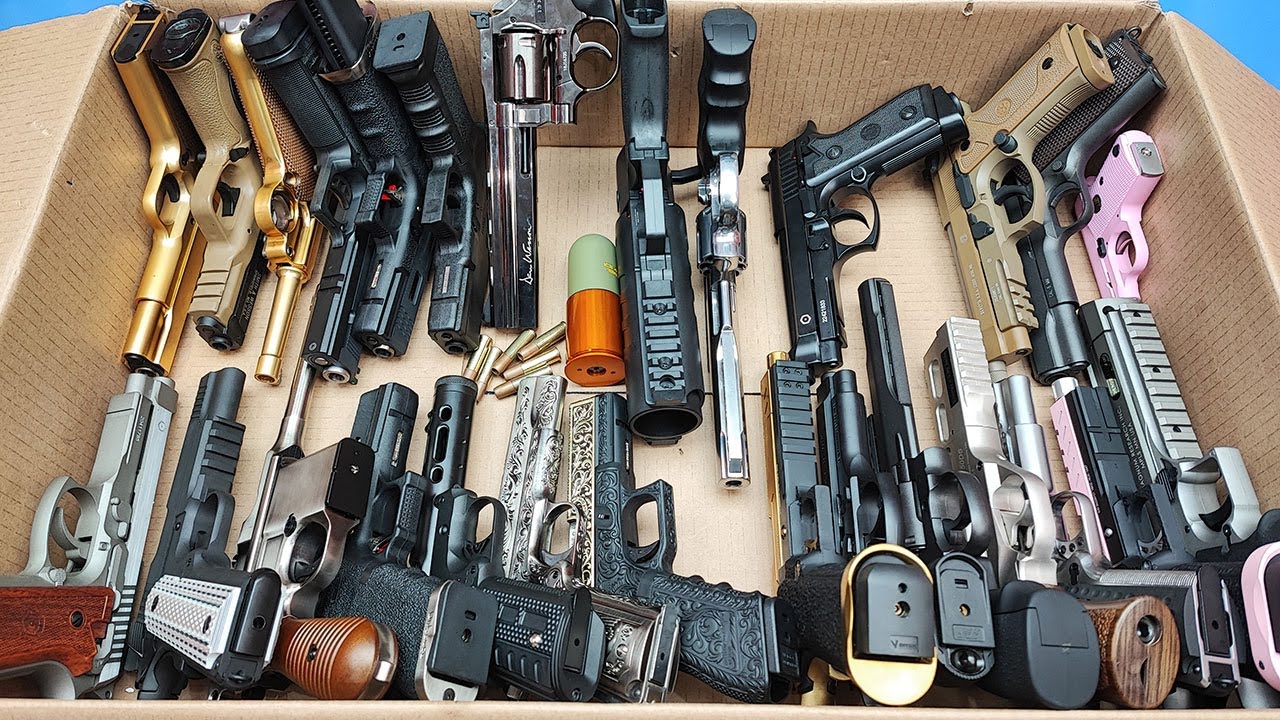 RELOADING MY AIRSOFT GUNS ! Box of Toys! YouTube