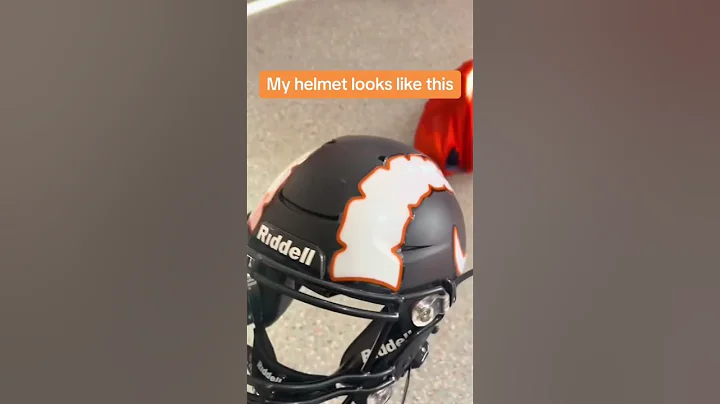 This QB might need new Lineman 😭🤦‍♂️ #shorts