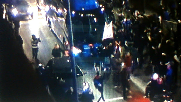 Inter Juventus - Tifosi Juventini fermano autobus dell'Inter