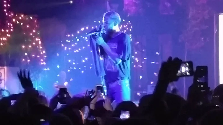 Kid Cudi - Maui Wowie live