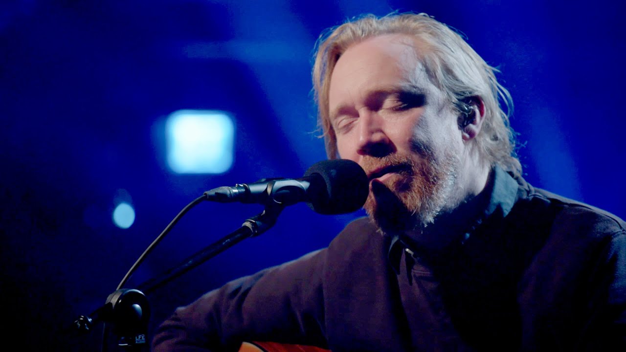 在 YouTube 上观看 Lars Winnerbäck | Live 2021 | Skriet 在 YouTube 上观看 Lars Winnerbäck | Live 2021 | Skriet