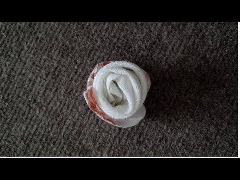 ハンカチ遊び バラの花の作り方 Youtube