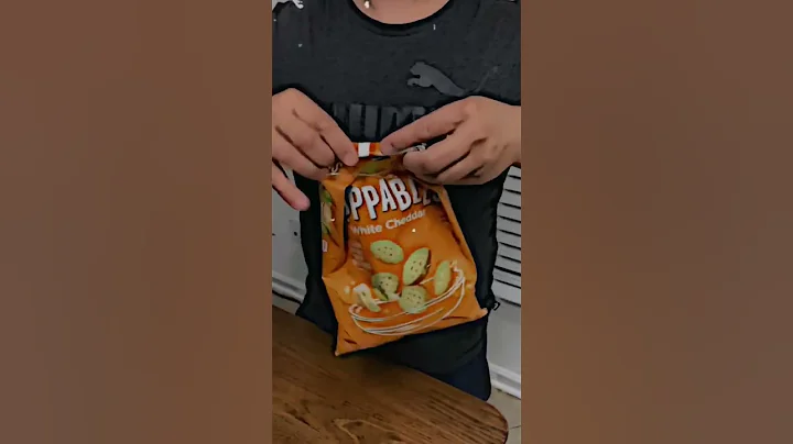 How to Fold A Potato Chip Bag Closed #shorts