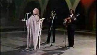 Video thumbnail of "María Dolores Pradera - La Flor de la Canela"