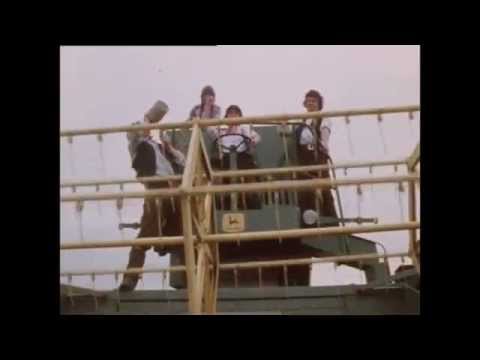 The Wurzels ORIGINAL PROMO FILM Combine Harvester No1 June 12th 1976