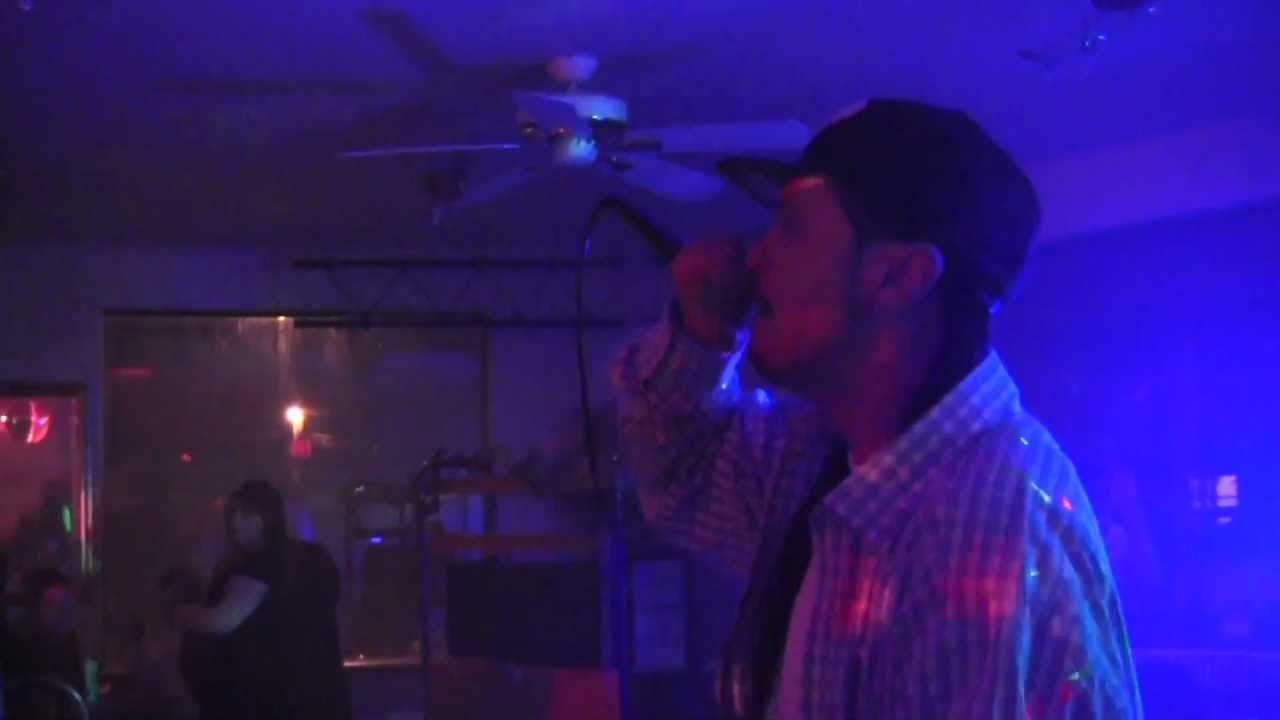 206 Livin LIVE (SIC1)